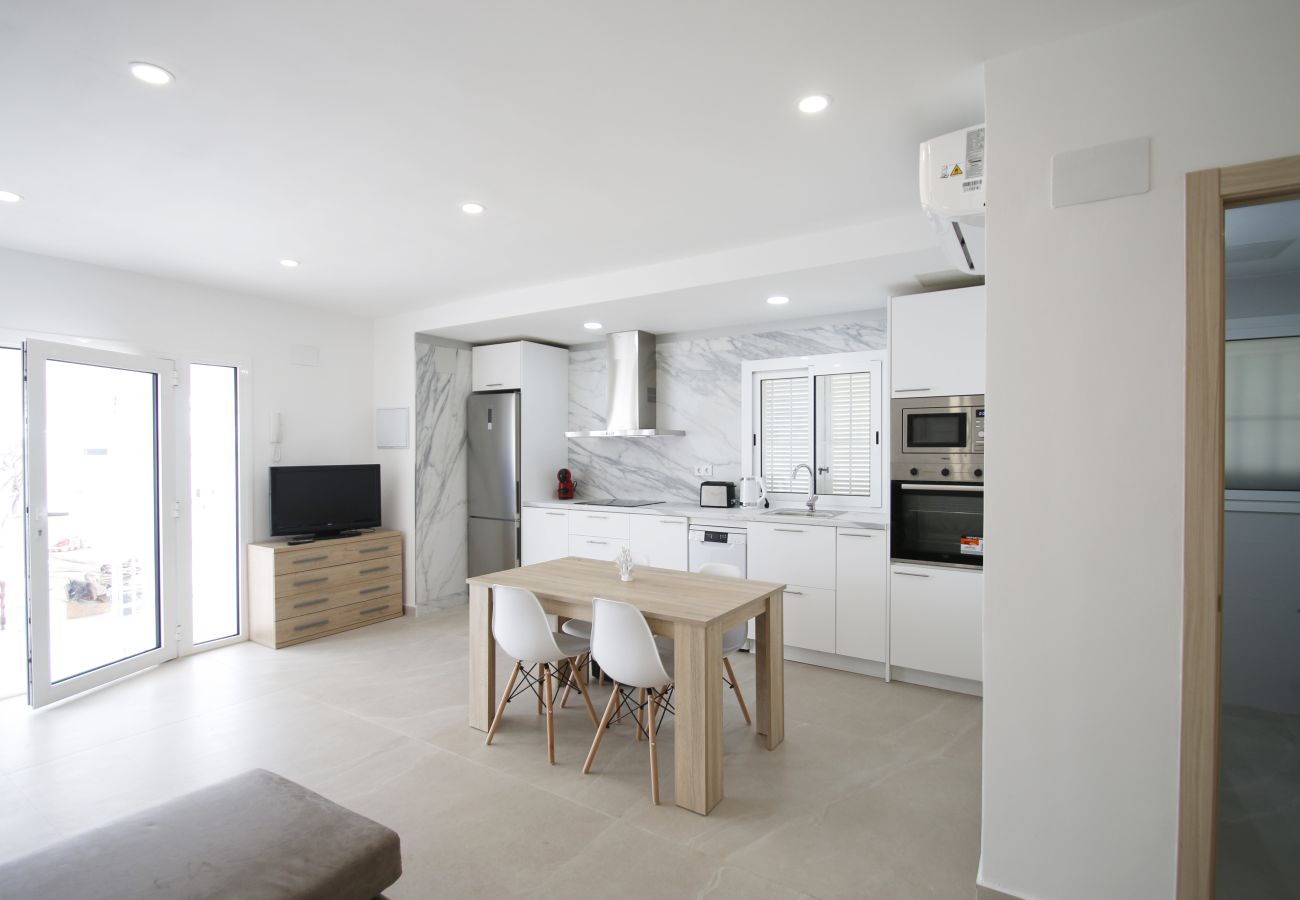 Casa en Miami Playa - Casas Blancas Beach Home by Parc Mont-roig