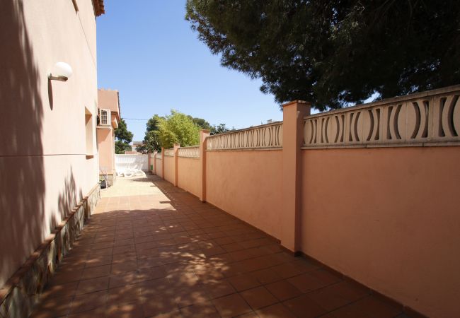 Villa en Miami Playa - Villa Fatima by Parc Mont-roig Villa en Miami Playa - Villa Fatima by Parc Mont-roig