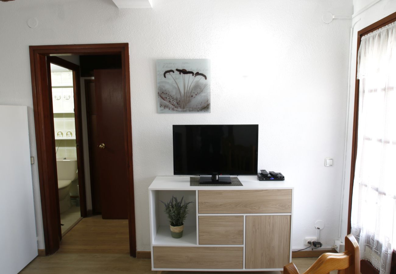 Apartamento en Miami Playa - Casas Blancas 42, Parc Mont-roig