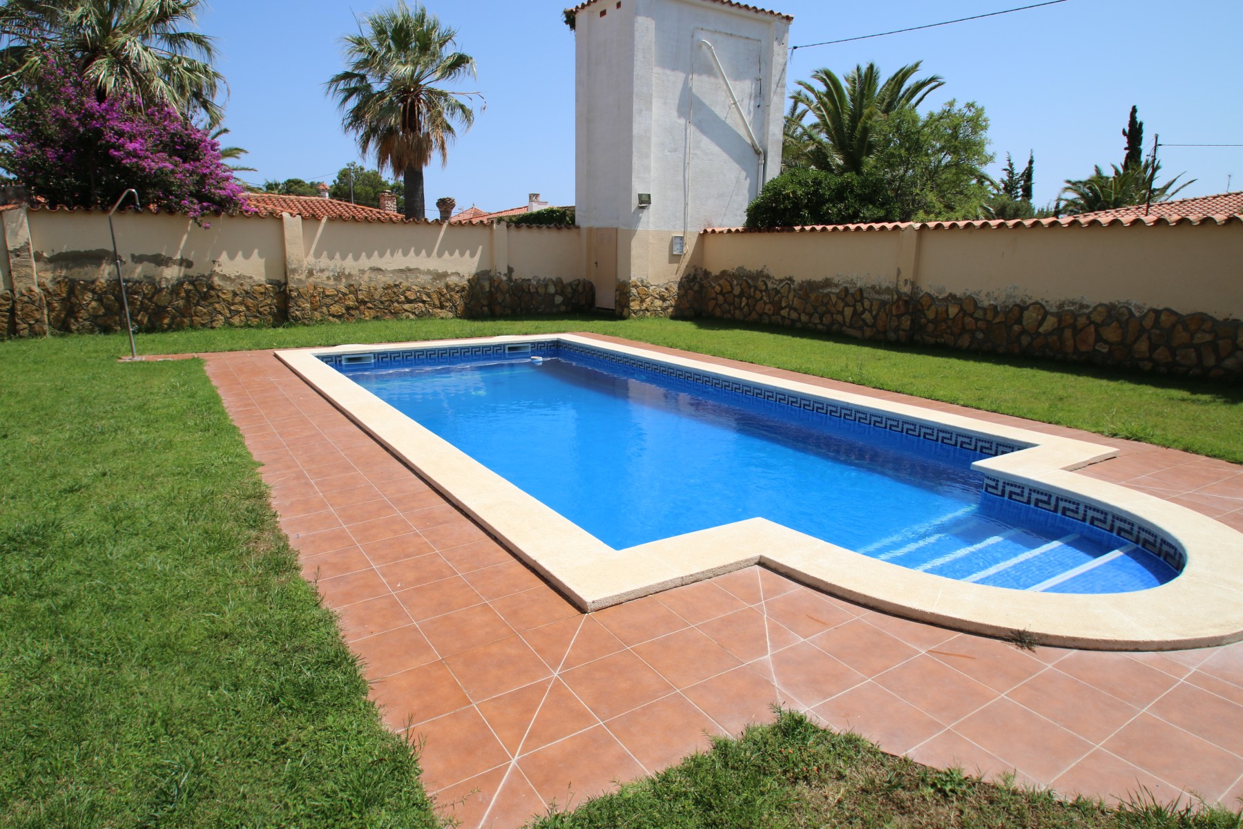 1461145485de983725d9c109654a59f119377014b2