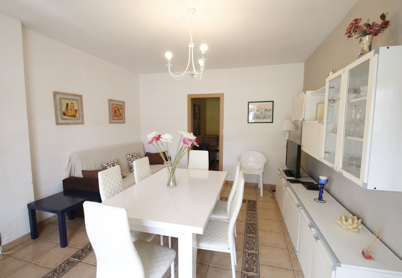 interior alquiler apartamento en cambrils