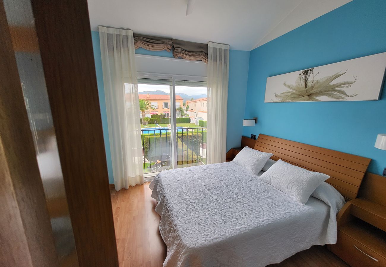 Casa en Miami Playa - Casa Victoria Residencial Llança