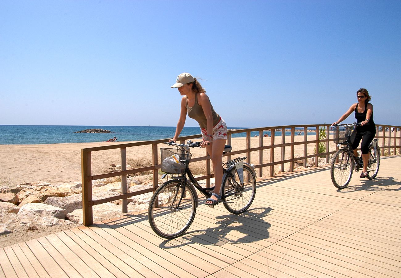 Villa en Mont-Roig del Camp - Villa Luka by Parc Mont-roig