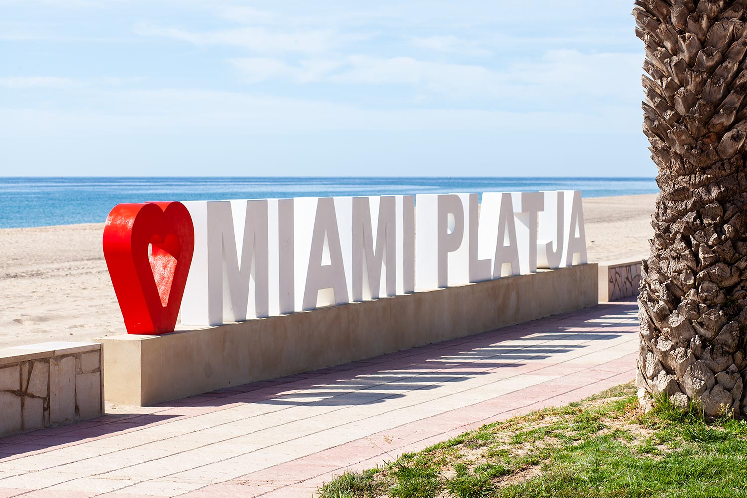 Visitar Miami playa con perros Costa Dorada Blog