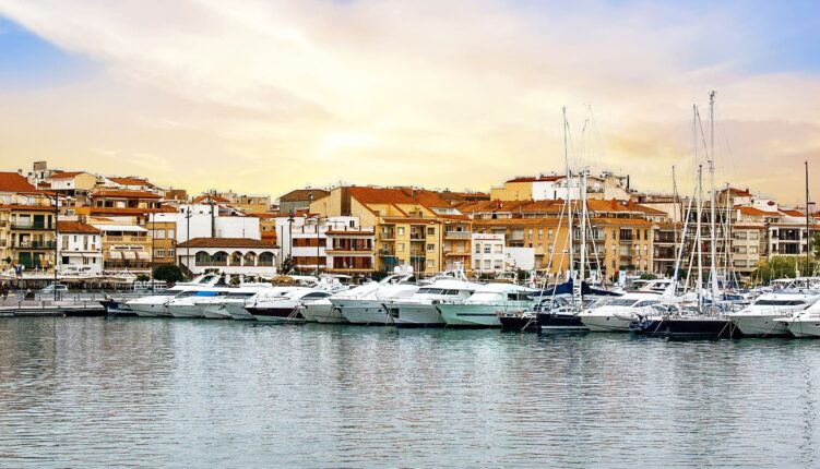paseo-en-barco-cambrils-scaled.jpg