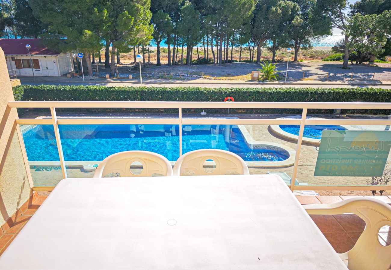 Ferienwohnung in Hospitalet de L´Infant - Arcos del MAR 1º F