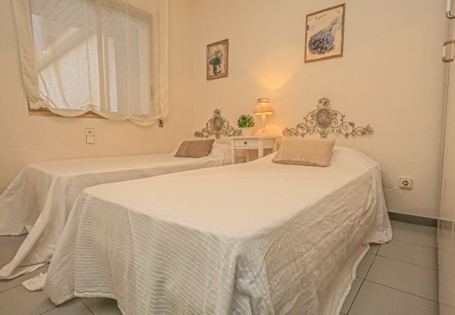 Ferienwohnung in Cambrils - GOLF B BJS 13 Ferienwohnung in Cambrils - GOLF B BJS 13