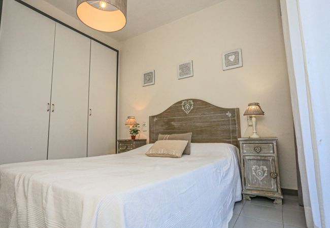 Ferienwohnung in Cambrils - GOLF B BJS 13 Ferienwohnung in Cambrils - GOLF B BJS 13