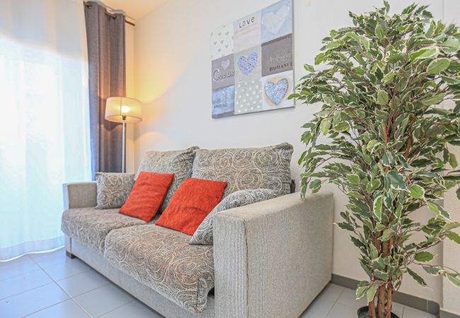 Ferienwohnung in Cambrils - GOLF B BJS 13 Ferienwohnung in Cambrils - GOLF B BJS 13