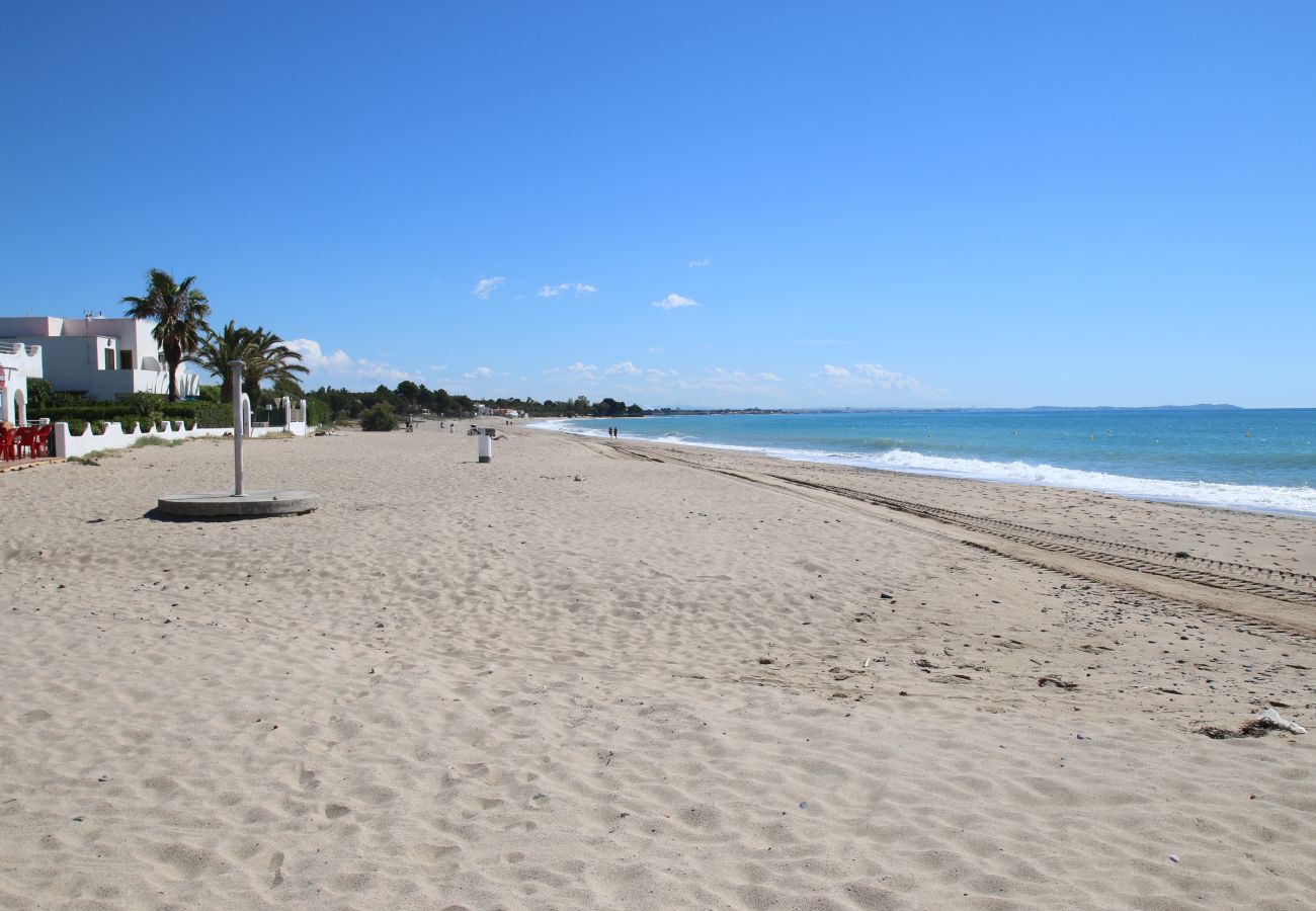 Ferienhaus in Miami Playa - Casas Blancas 37, Parc Mont-roig