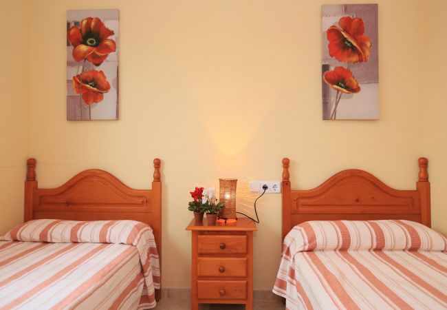 Ferienhaus in Cambrils - Tarongers 44 F Ferienhaus in Cambrils - Tarongers 44 F