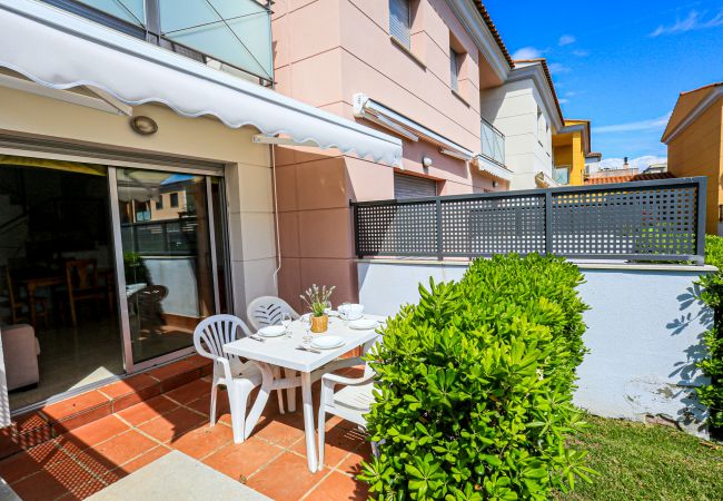 Ferienhaus in Cambrils - Tarongers 44 F Ferienhaus in Cambrils - Tarongers 44 F