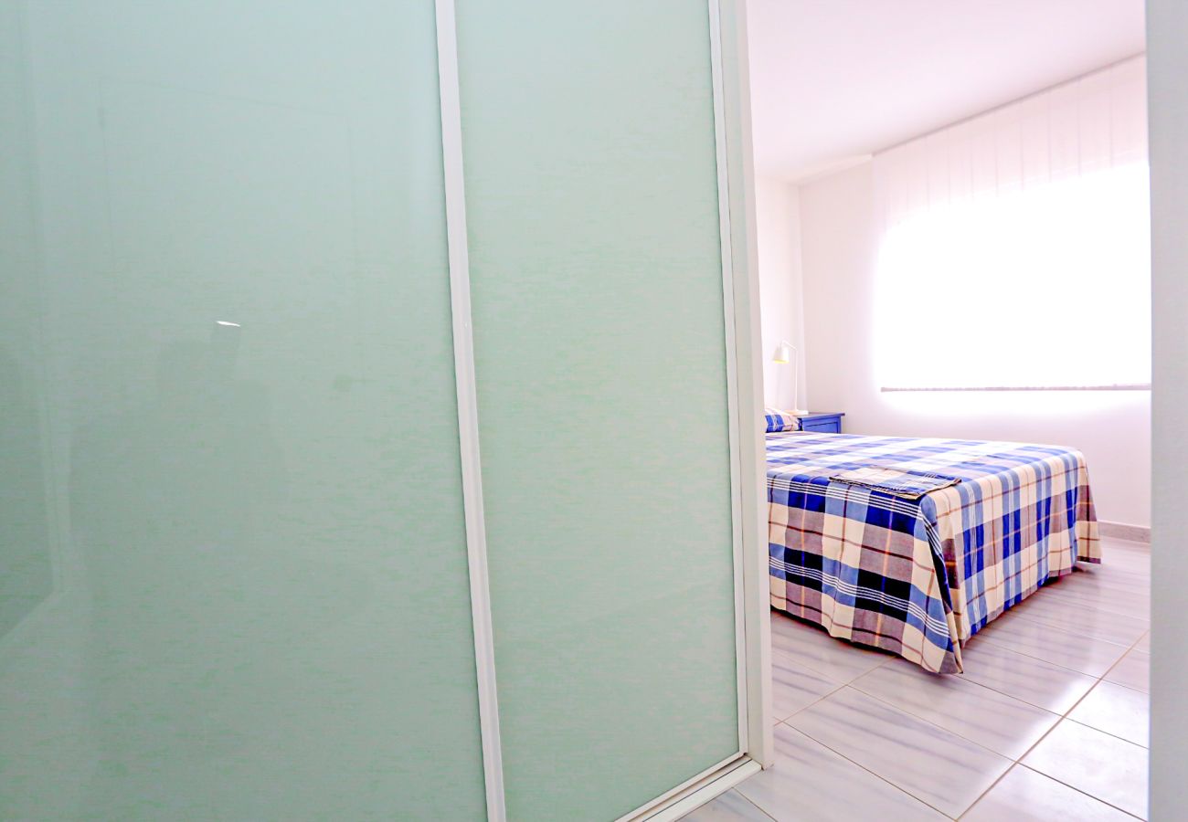 Ferienwohnung in Cambrils - VERSALLES  A 3er 1ra