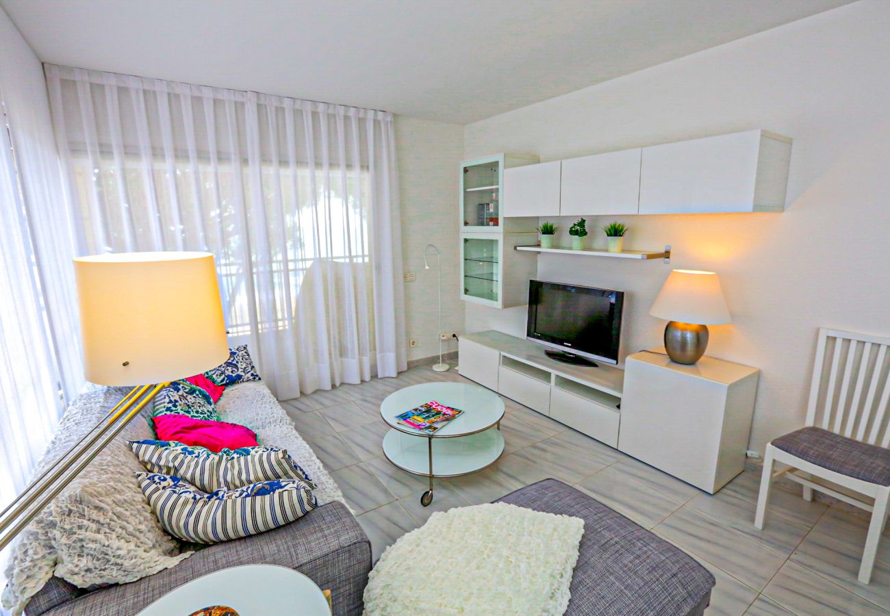 Ferienwohnung in Cambrils - VERSALLES  A 3er 1ra