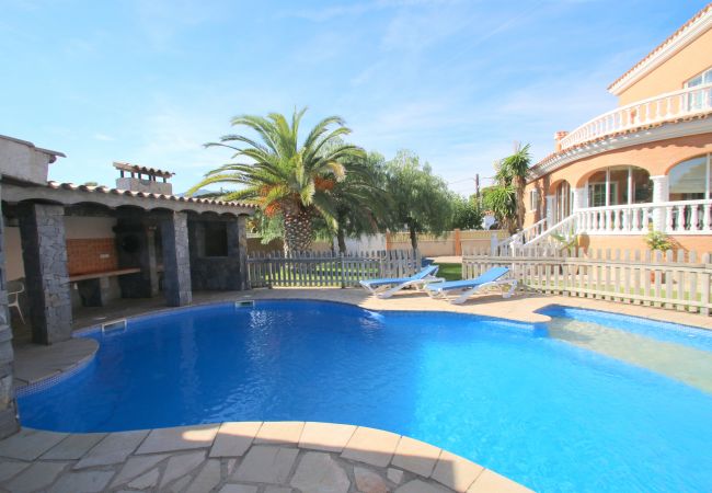 Villa in Miami Playa - Villa Antonia by Parc Mont-roig Villa in Miami Playa - Villa Antonia by Parc Mont-roig