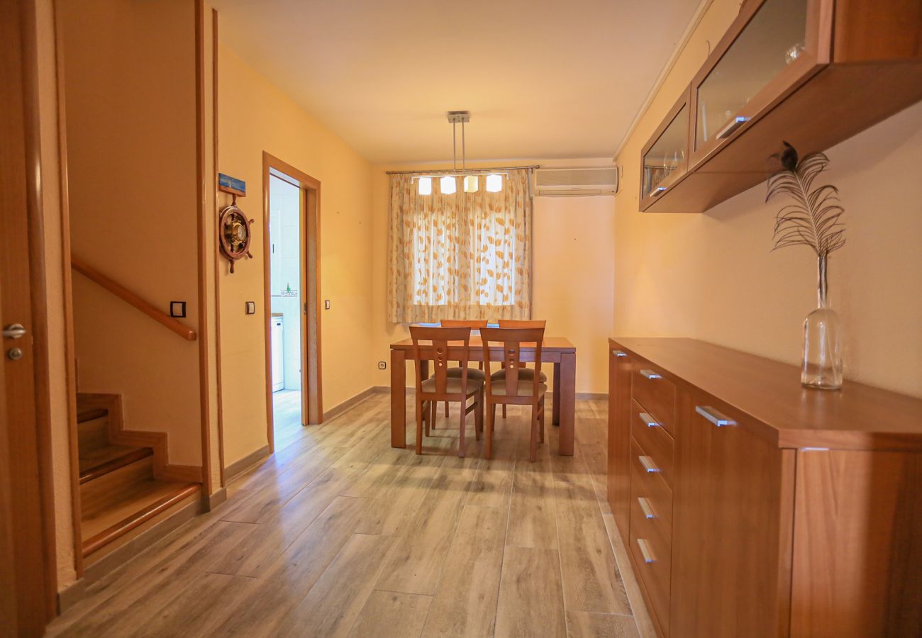 Ferienhaus in Cambrils - VILLA LAURA