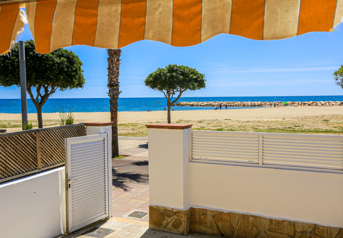 Ferienhaus in Cambrils - VILLA LAURA