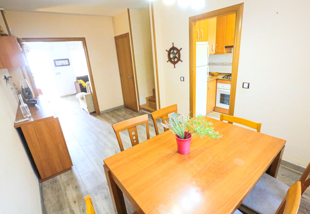 Ferienhaus in Cambrils - VILLA LAURA