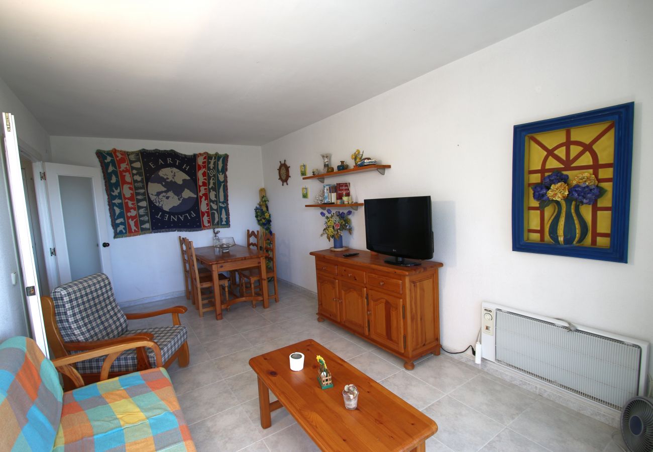 Ferienwohnung in Miami Playa - Villa Adriana B B304, Parc Mont-roig