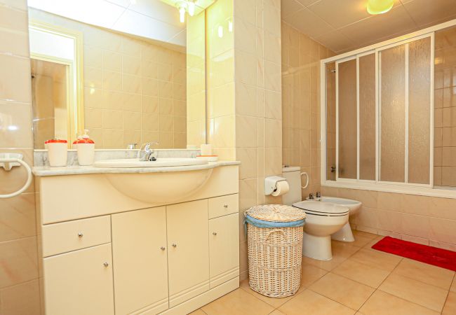 Ferienwohnung in Cambrils - PINS I MAR 1 3 Ferienwohnung in Cambrils - PINS I MAR 1 3