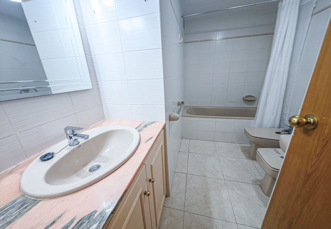 Ferienwohnung in Cambrils - TXINGUDI  3 2
