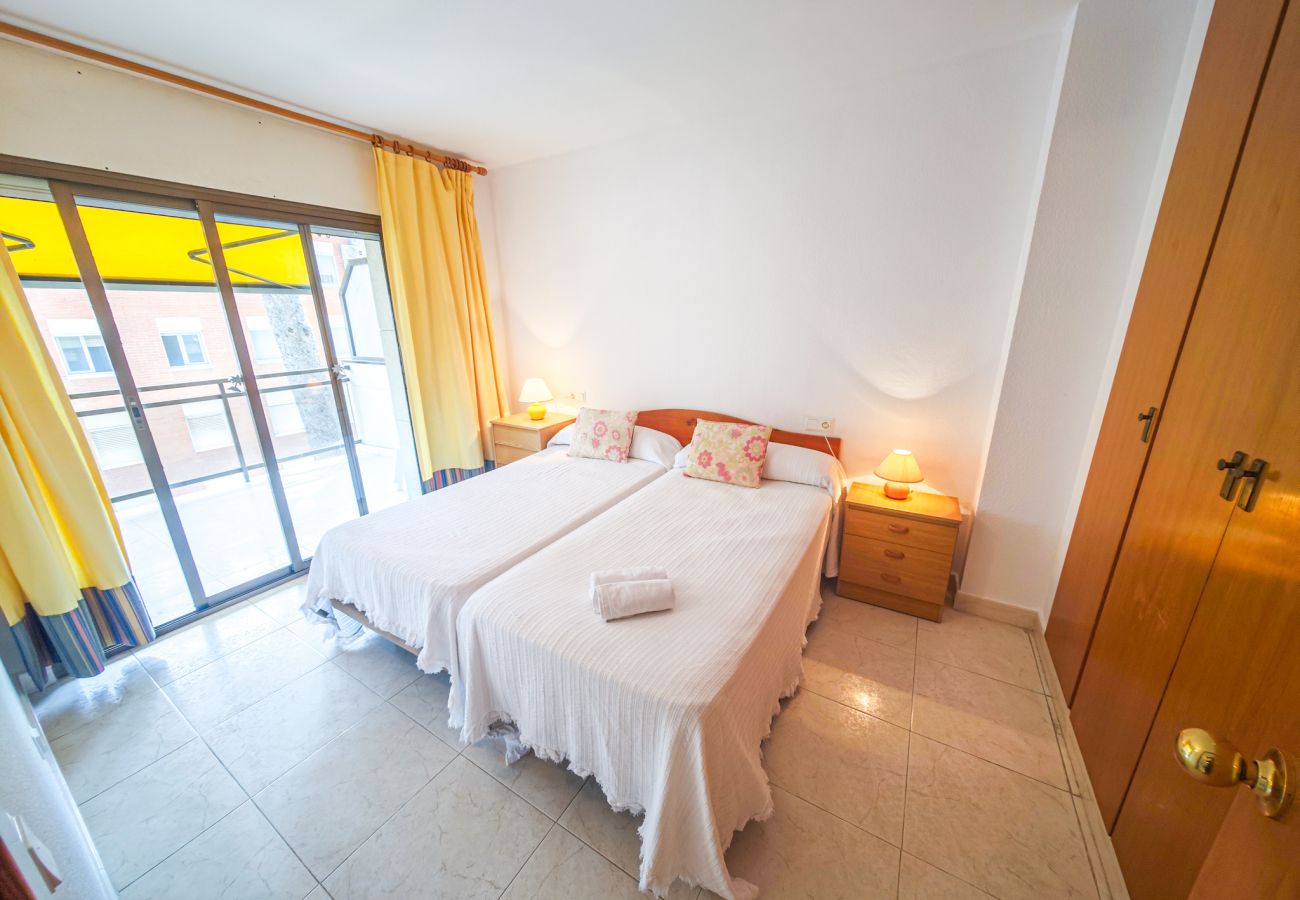 Ferienwohnung in Cambrils - TXINGUDI  3 2