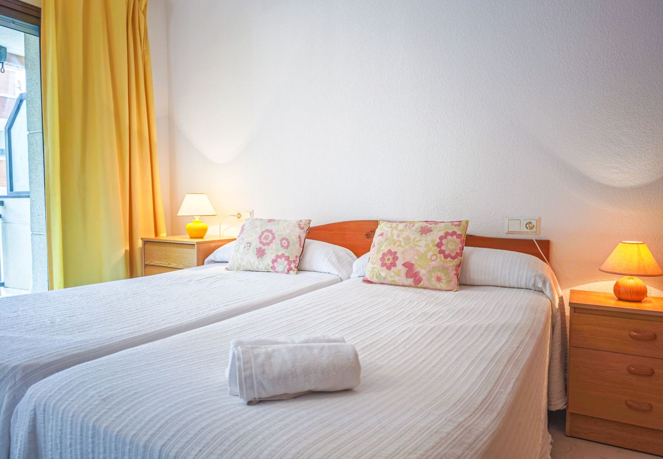Ferienwohnung in Cambrils - TXINGUDI  3 2