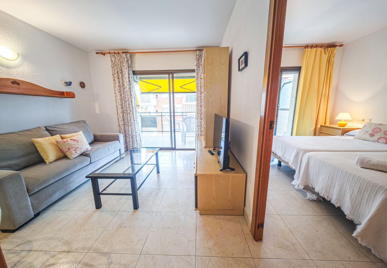 Ferienwohnung in Cambrils - TXINGUDI  3 2
