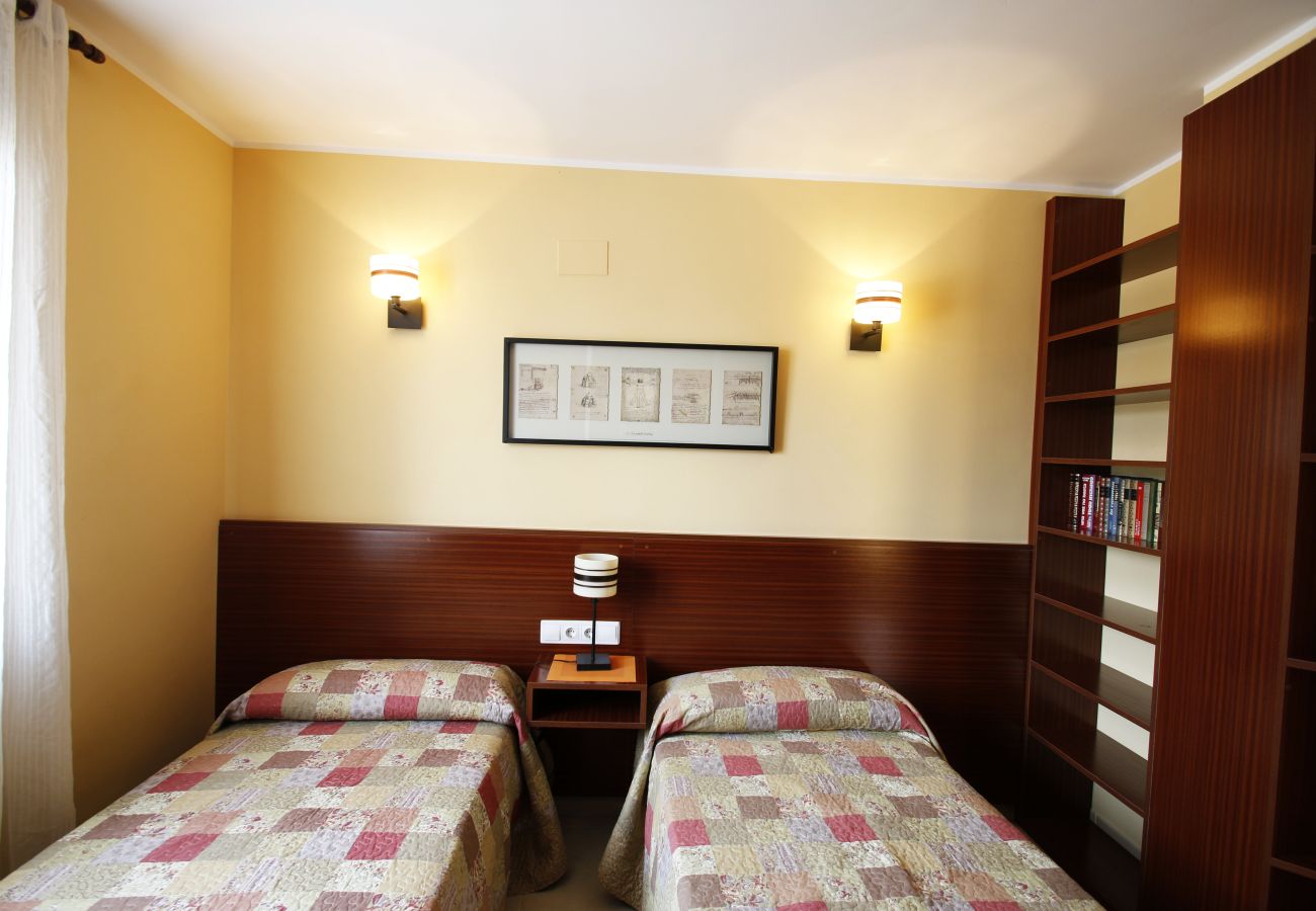 Ferienwohnung in Miami Playa - Vila Romana Apartamento Capri