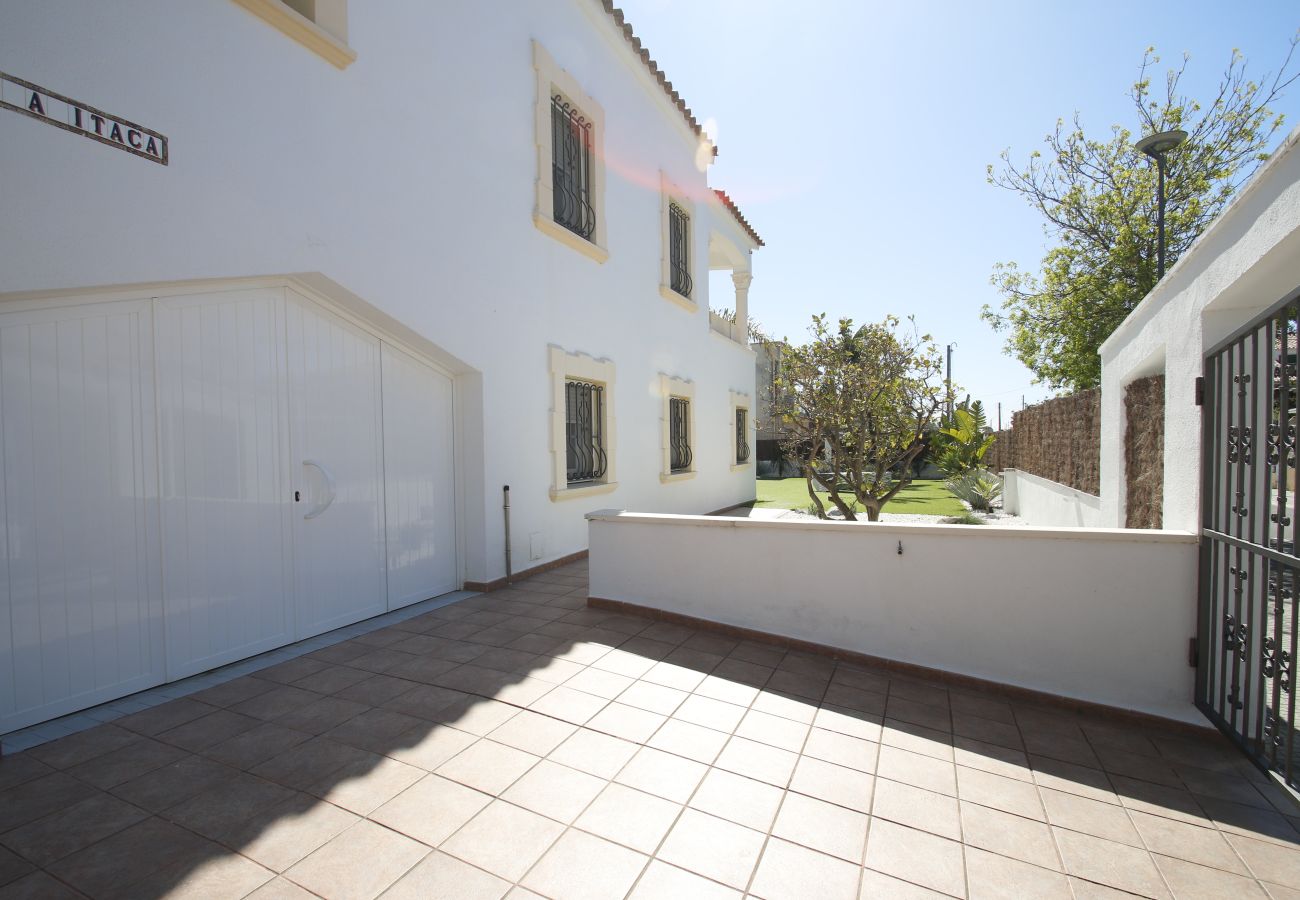 Villa in Cambrils - Villa Gladiols Cambrils