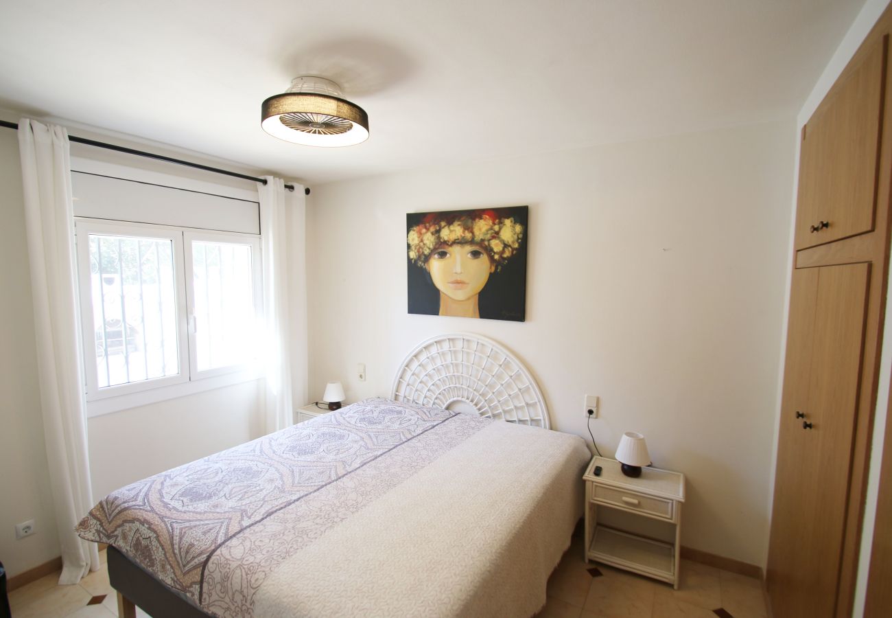 Villa in Mont-Roig del Camp - Villa Dorada by Parc Mont-roig