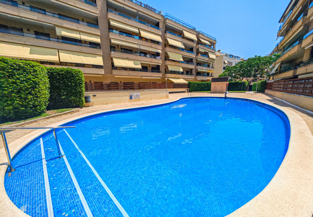 Apartment in Cambrils - Paradis 33 2 2