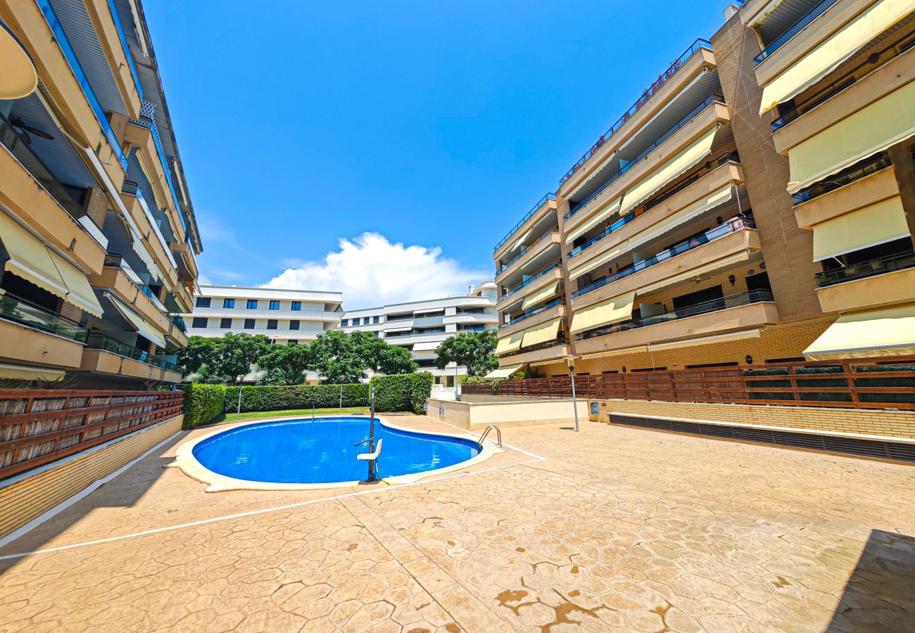 Apartment in Cambrils - Paradis 33 2 2
