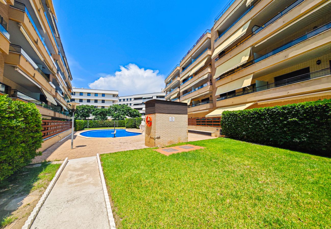 Apartment in Cambrils - Paradis 33 2 2