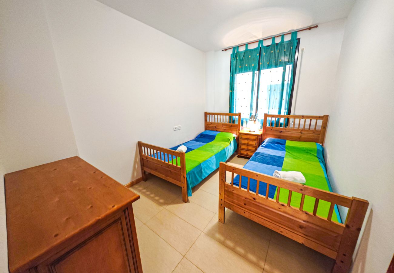Apartment in Cambrils - Paradis 33 2 2