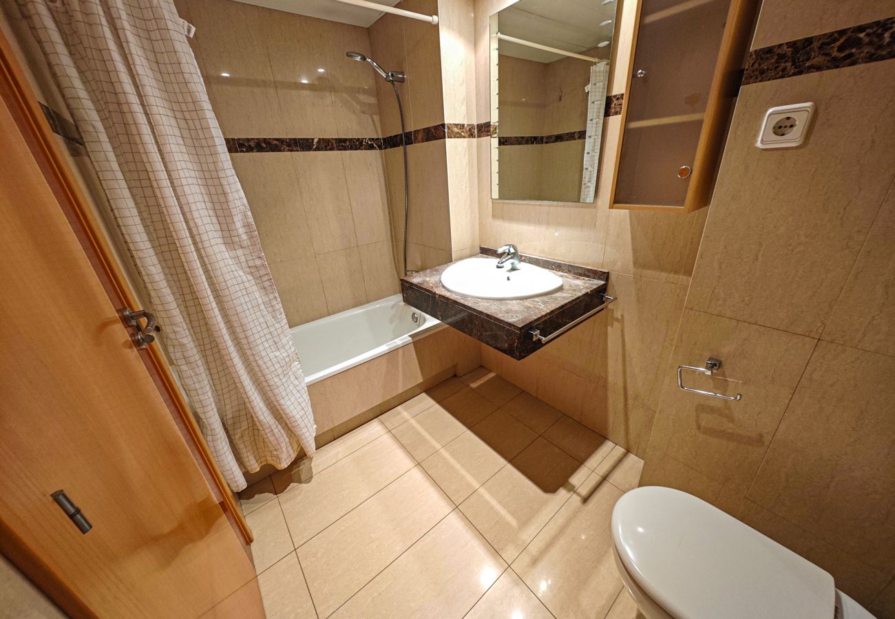Apartment in Cambrils - Paradis 33 2 2