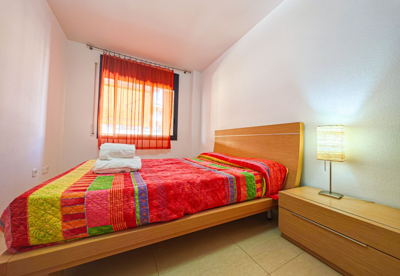 Apartment in Cambrils - Paradis 33 2 2