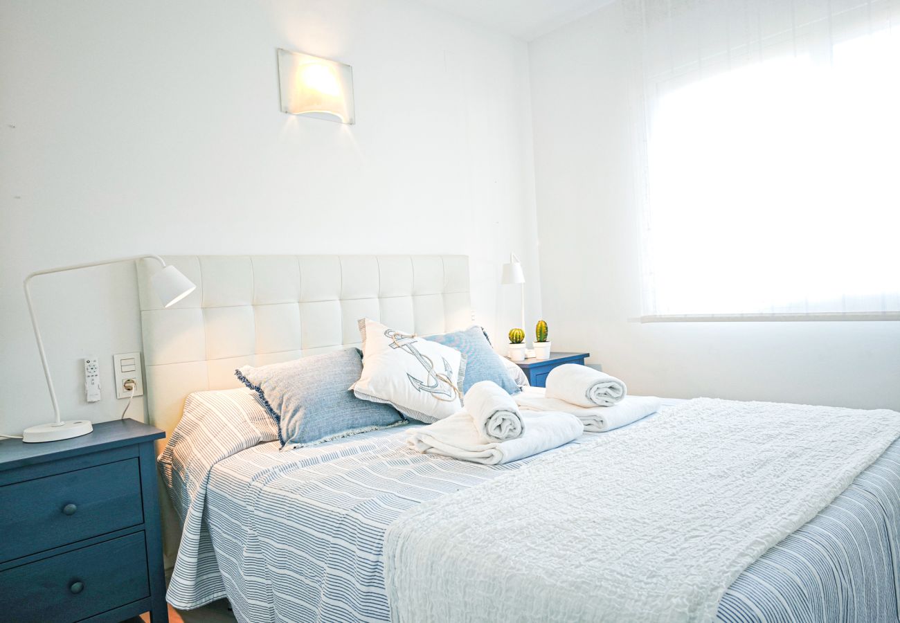 Apartment in Cambrils - VERSALLES  A 3er 1ra