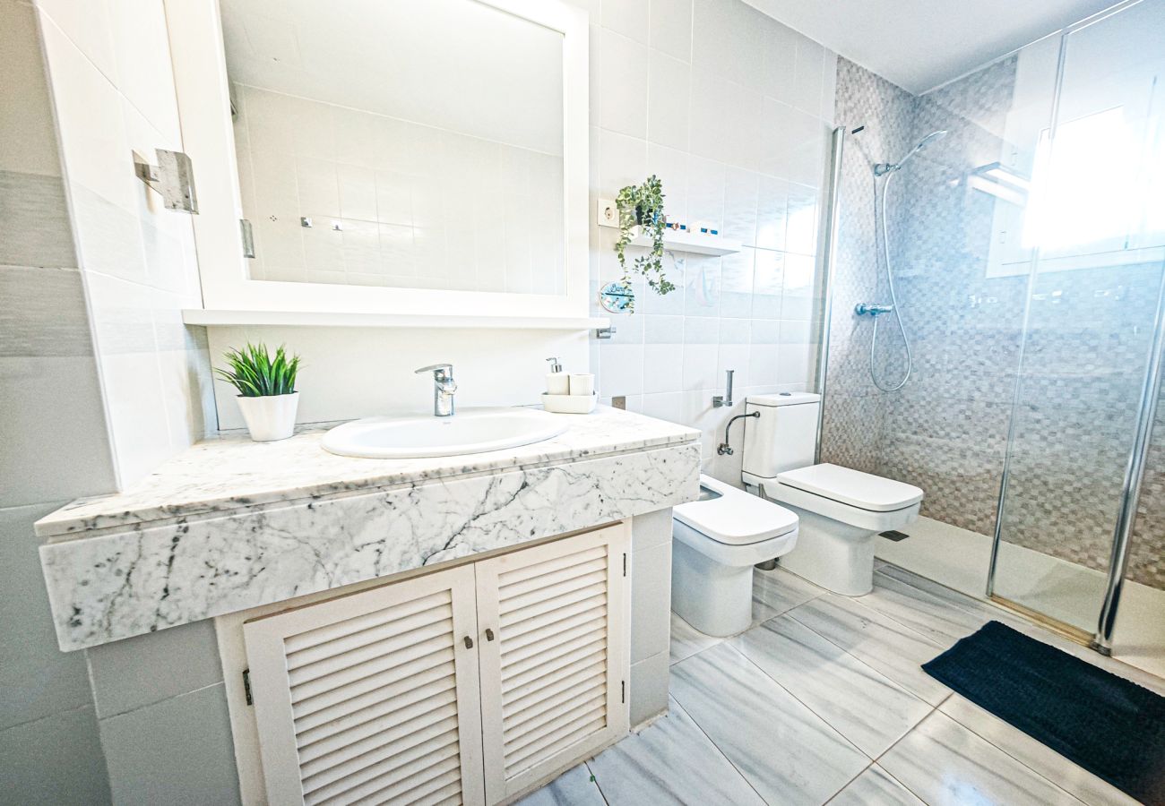 Apartment in Cambrils - VERSALLES  A 3er 1ra