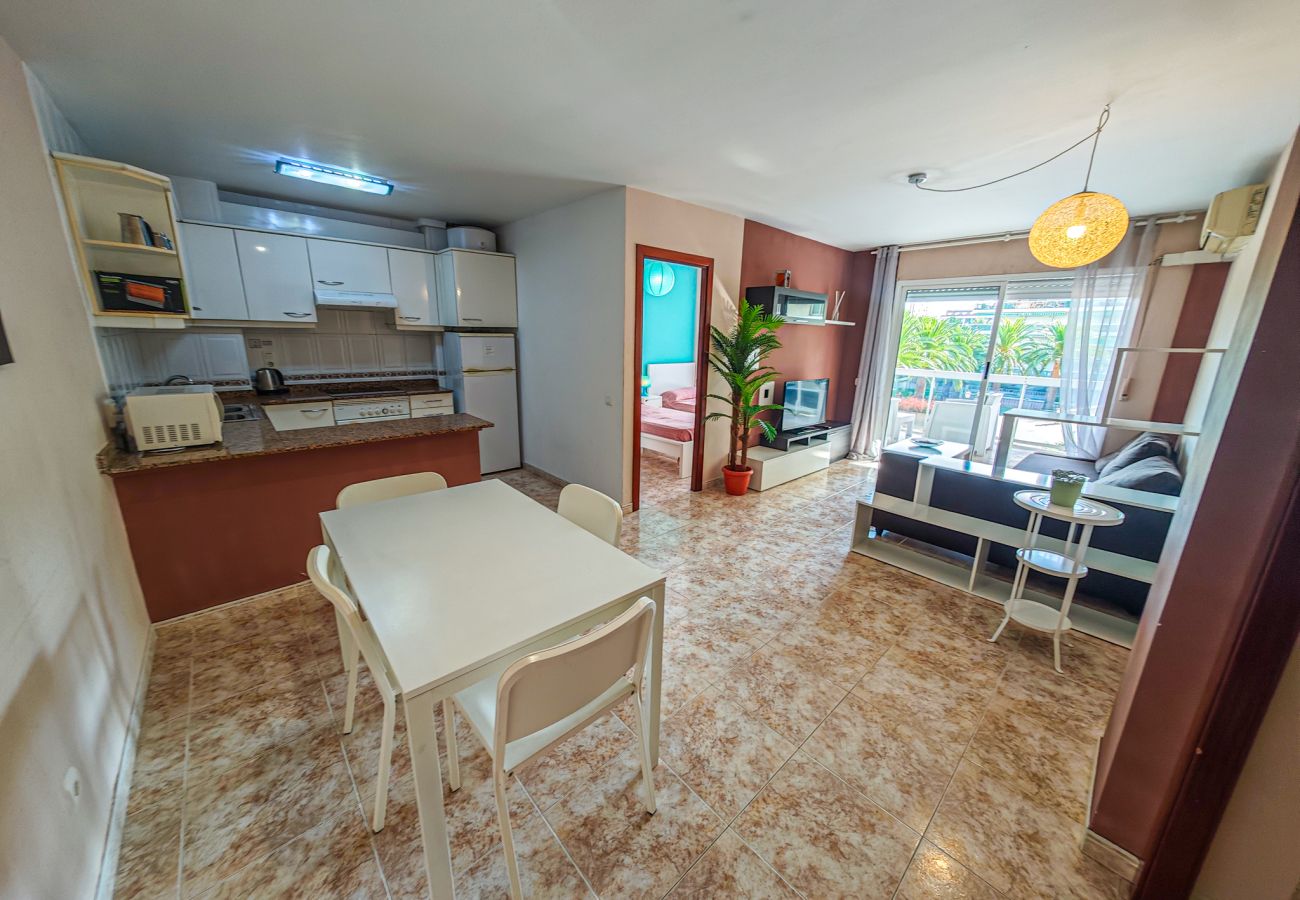 Apartment in Salou - LIVING PARK 210