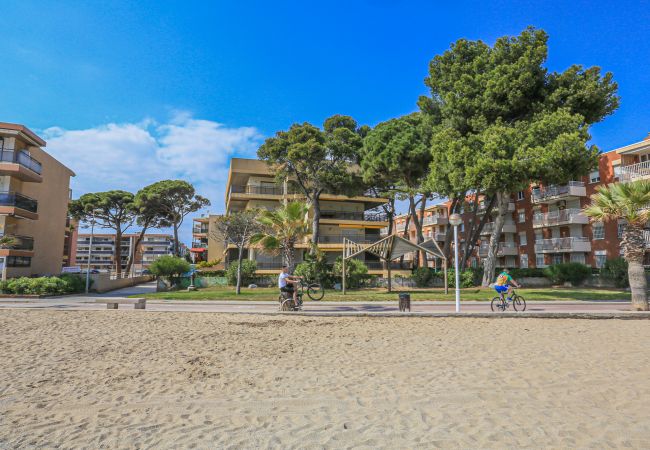 Apartment in Cambrils - TXINGUDI  3 2