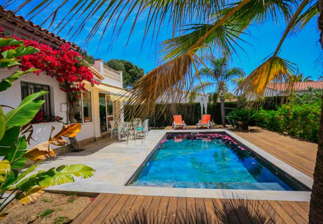 Villa in Cambrils - VILLA MONET Villa in Cambrils - VILLA MONET