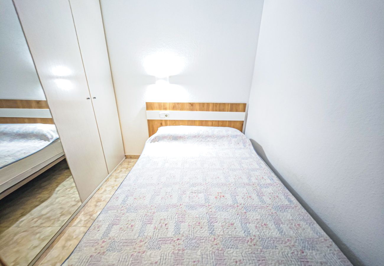 Apartment in Cambrils - Tramuntana Roya Bjs