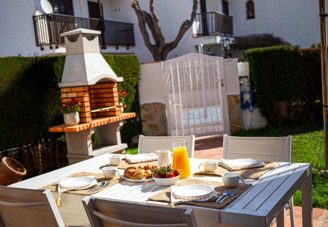 House in Miami Playa - CASAS BLANCAS 1 68 House in Miami Playa - CASAS BLANCAS 1 68