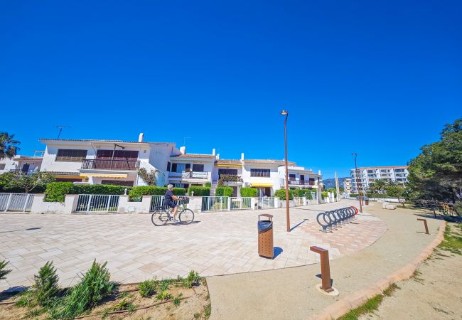 House in Miami Playa - CASAS BLANCAS 1 68 House in Miami Playa - CASAS BLANCAS 1 68