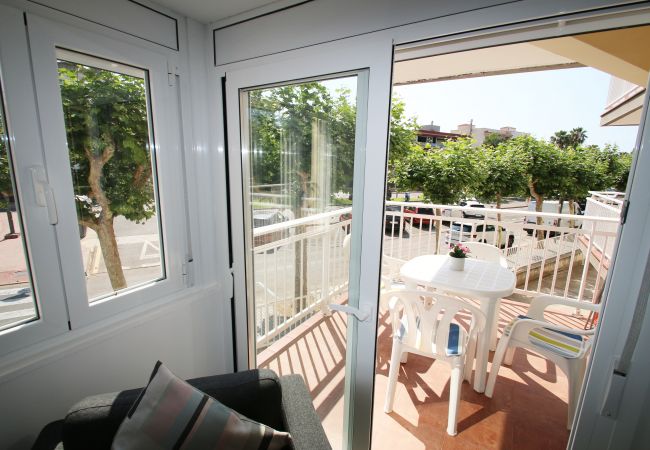 Apartment in Cambrils - Apartamento Mar Azul Cambrils