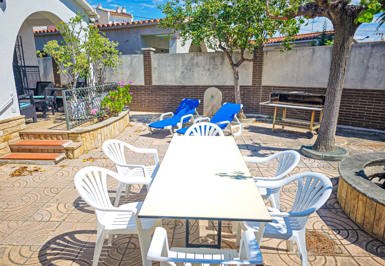 House in Cambrils - Casa Cavall Bernat