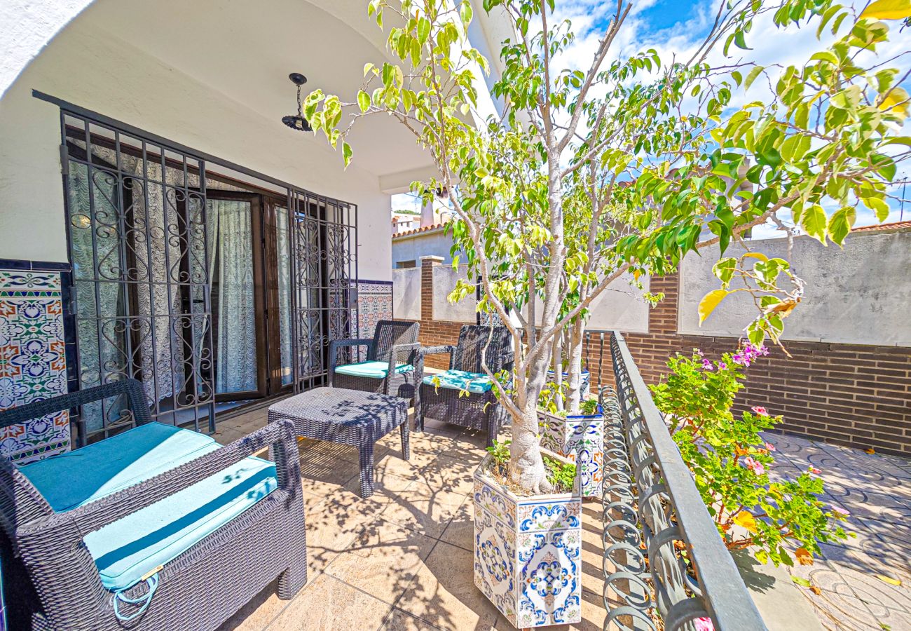 House in Cambrils - Casa Cavall Bernat