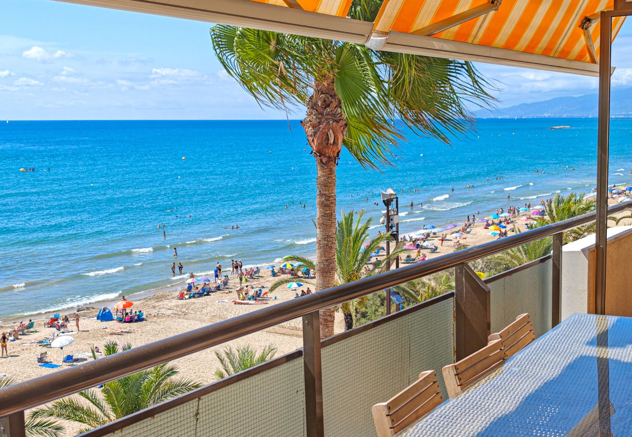 Apartment in Salou - LES COLUMNES