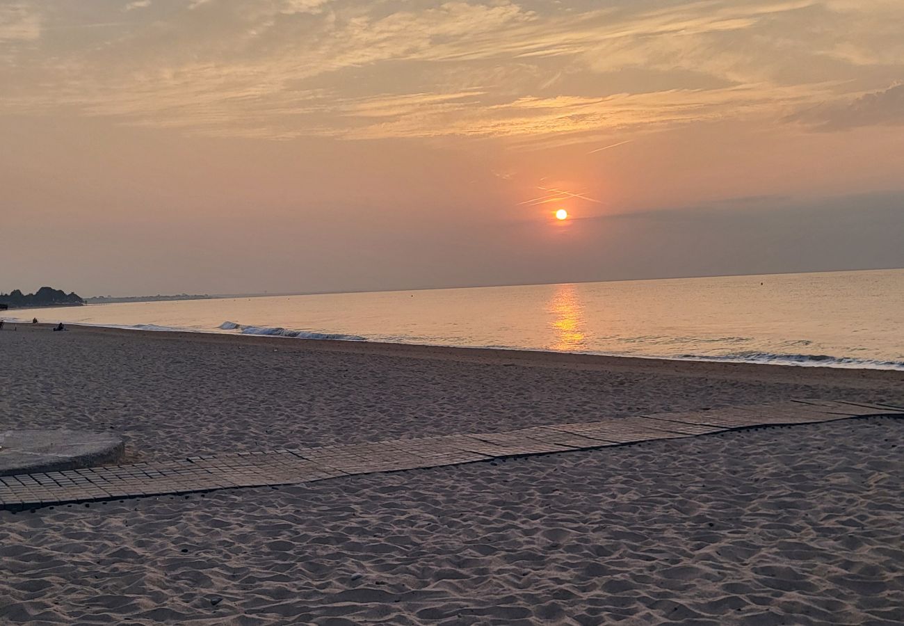 Appartement à Miami Playa - Villa Adriana C A205, Parc Mont-roig